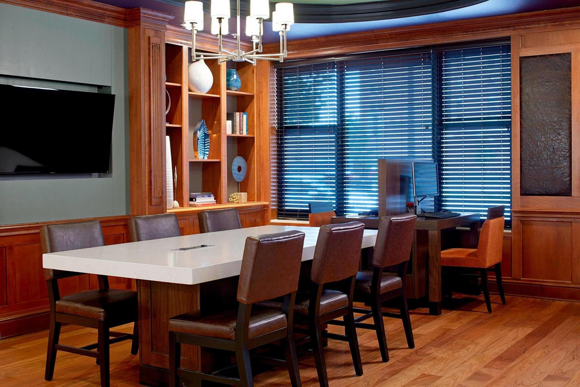 Residence Inn Minneapolis Downtown At The Depot Bagian luar foto